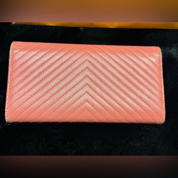 ❌❌SOLD❌❌Chanel wallet calf skin - Picture 6 of 13